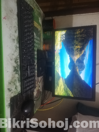 Desktop computer i5 7th gen